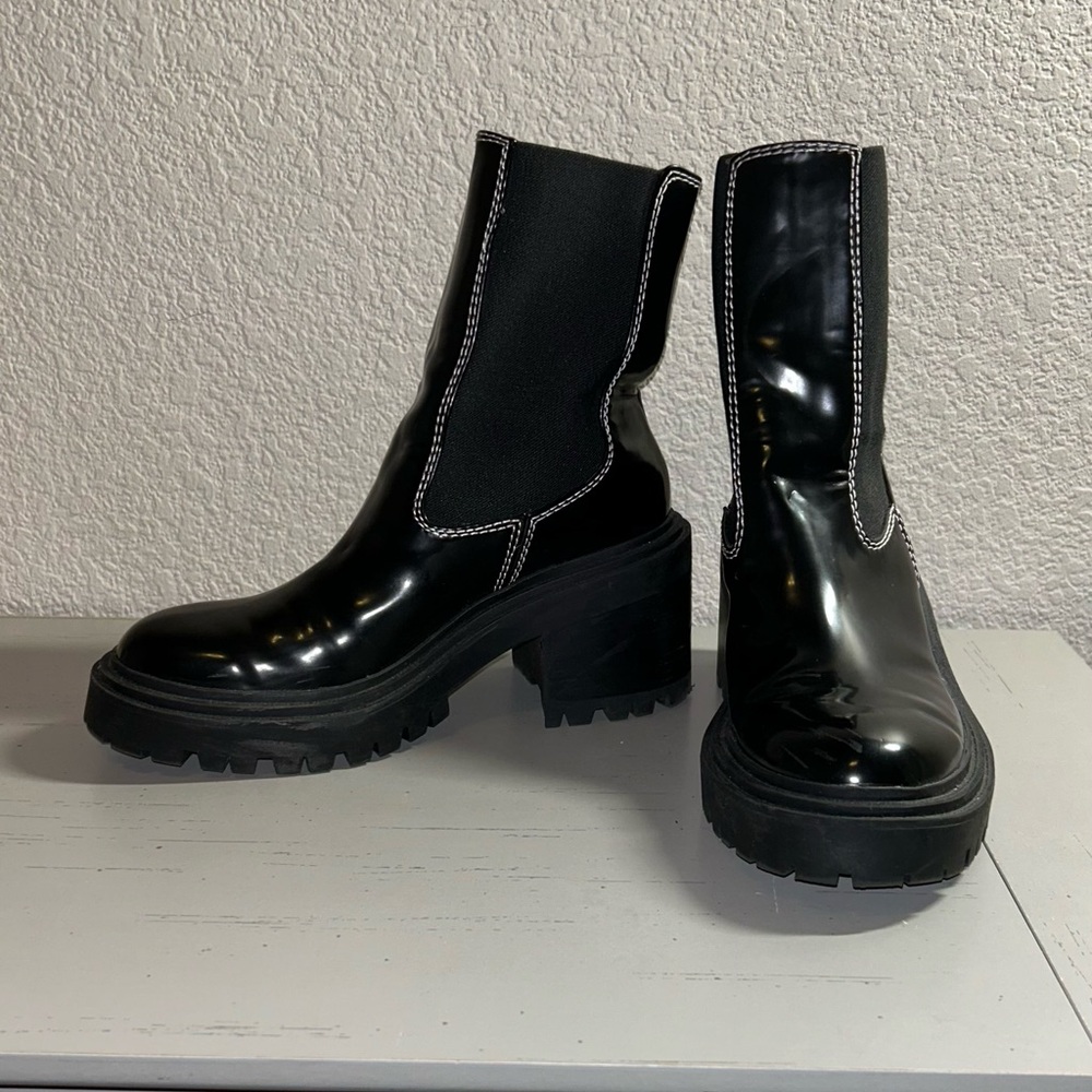 Chunky Chelsea Boot